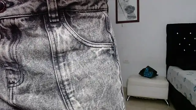 venuz mendoza20 online show from April 2026 01:56:01 PM