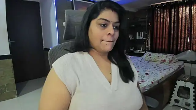 Snapshot of tarivishu23 chatting on December 2024 11:54:02 AM tarivishu23 online show from December 2024 11:54:02 AM