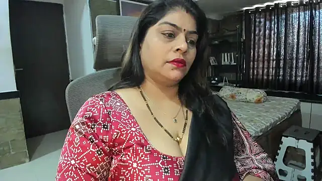 Snapshot of tarivishu23 chatting on February 2025 05:48:01 AM tarivishu23 online show from February 2025 05:48:01 AM