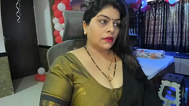 Snapshot of tarivishu23 chatting on February 2025 06:55:01 AM tarivishu23 online show from February 2025 06:55:01 AM