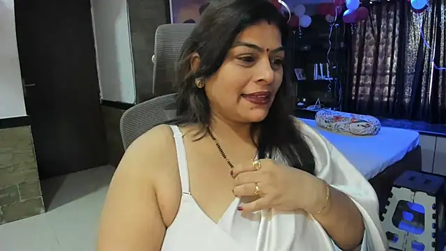 Snapshot of tarivishu23 chatting on February 2025 03:58:02 AM tarivishu23 online show from February 2025 03:58:02 AM