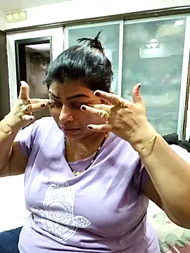 Snapshot of tarivishu23 chatting on February 2025 01:06:01 PM tarivishu23 online show from February 2025 01:06:01 PM