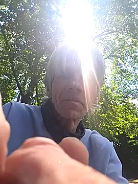 Snapshot of InMeinenMund chatting on July 2026 10:06:01 AM InMeinenMund online show from July 2026 10:06:01 AM