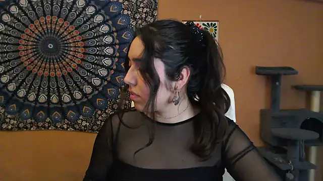 Snapshot of IntimateTales chatting on February 2025 05:09:02 PM IntimateTales online show from February 2025 05:09:02 PM