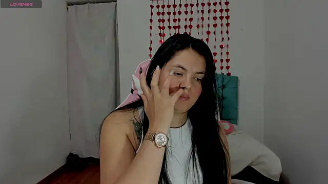 Snapshot of Anal_Milky_Momma chatting on February 2025 12:59:01 PM Anal Milky Momma online show from February 2025 12:59:01 PM