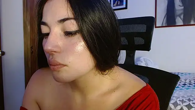 Honey Aynur20 online show from October 2025 04:58:01 PM