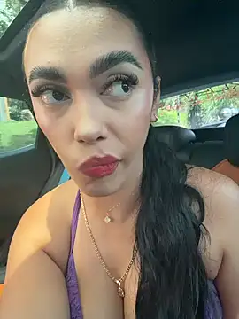 Snapshot of emma_andrew1 chatting on February 2026 04:36:02 PM emma andrew1 online show from February 2026 04:36:02 PM