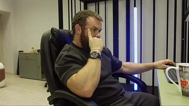 Tommy Burnz online show from February 2025 05:34:02 AM