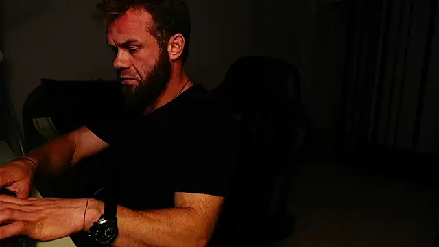 Tommy Burnz online show from September 2025 07:35:02 PM