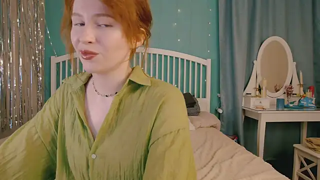 Snapshot of GingerArin chatting on July 2026 01:14:02 PM GingerArin online show from July 2026 01:14:02 PM