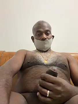 strongguyindia online show from January 2026 08:18:02 PM