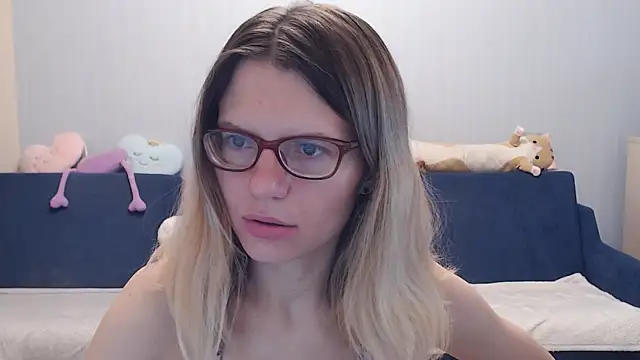 night is dark online show from October 2025 02:10:01 PM