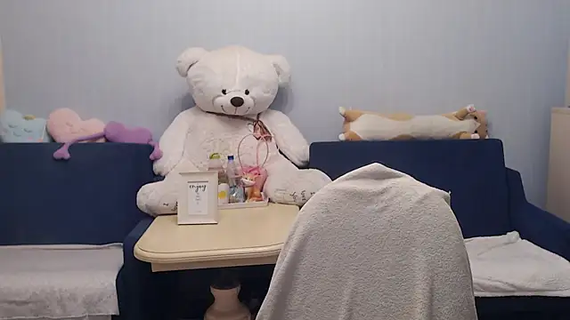 night is dark online show from November 2025 01:54:02 PM