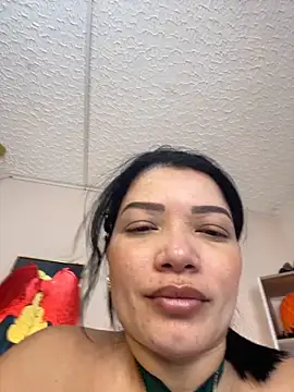 valerie lya online show from October 2025 02:07:01 PM