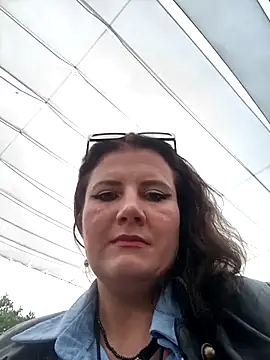 LizaCakes online show from September 2025 03:34:02 PM