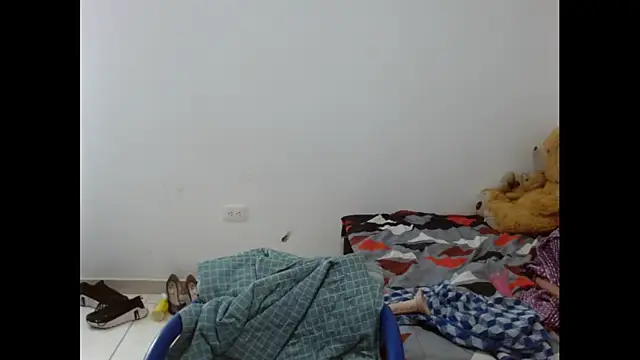 keyklin1 online show from November 2025 11:43:02 AM