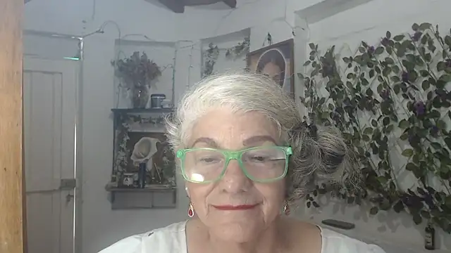 Snapshot of FunnyGrandma chatting on July 2026 08:24:02 PM FunnyGrandma online show from July 2026 08:24:02 PM