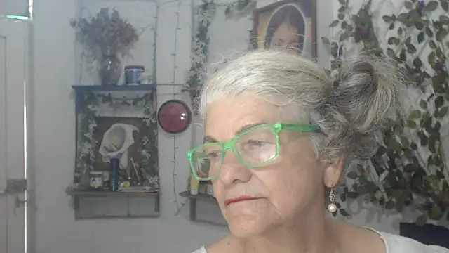Snapshot of FunnyGrandma chatting on July 2026 06:23:01 PM FunnyGrandma online show from July 2026 06:23:01 PM