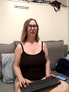 SweetandNaughty1 online show from March 2026 04:27:01 AM