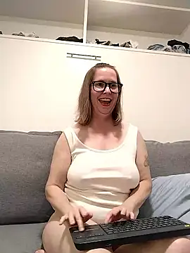 SweetandNaughty1 online show from April 2026 06:19:01 AM