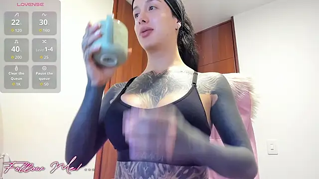 antoniaacxx online show from January 2026 11:04:01 AM