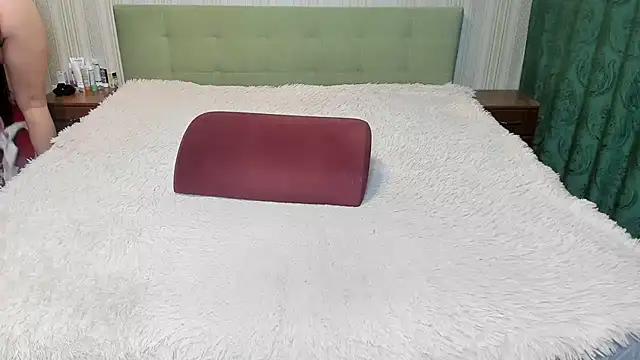 ClassyLiza online show from February 2026 11:50:01 AM