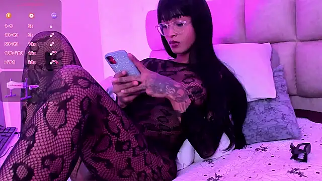 Snapshot of TracySugar chatting on November 2025 01:11:02 PM TracySugar online show from November 2025 01:11:02 PM