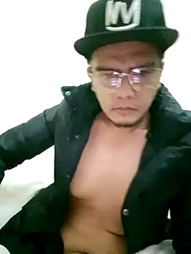 Snapshot of mrbubbaibrahim chatting on October 2025 06:13:02 PM mrbubbaibrahim online show from October 2025 06:13:02 PM