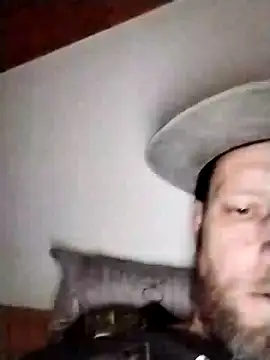 Kw8585kw online show from December 2024 10:00:01 PM