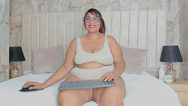 Snapshot of AranzaLatinBlacks chatting on January 2025 06:31:01 PM AranzaLatinBlacks online show from January 2025 06:31:01 PM