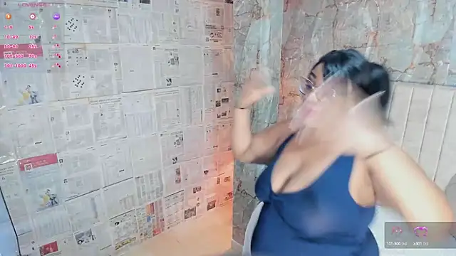 Snapshot of AranzaLatinBlacks chatting on February 2025 11:13:02 PM AranzaLatinBlacks online show from February 2025 11:13:02 PM