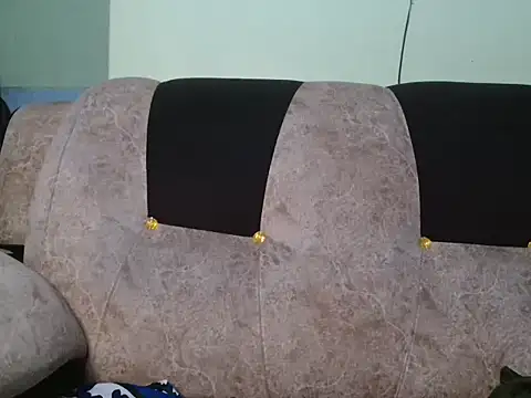 Snapshot of goddes_love chatting on September 2025 07:32:01 AM goddes love online show from September 2025 07:32:01 AM