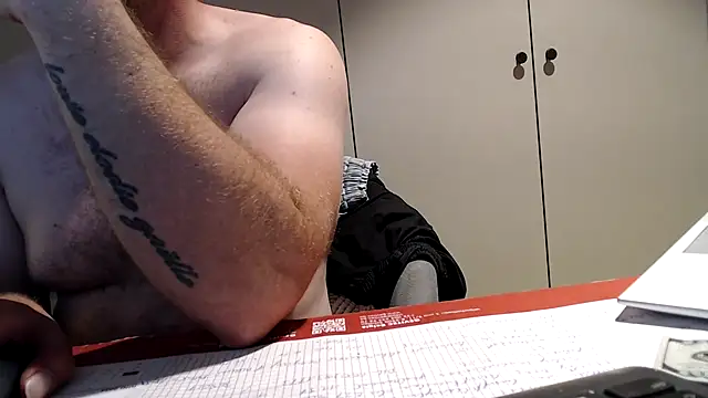 Snapshot of mrbigballs chatting on May 2026 10:00:02 PM mrbigballs online show from May 2026 10:00:02 PM
