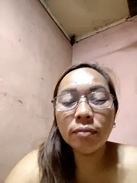 asianwet4u online show from October 2025 04:52:01 PM