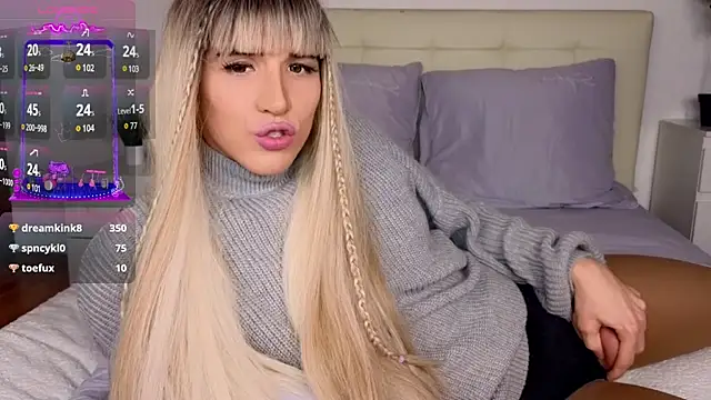 Snapshot of HelenSpellman chatting on December 2024 05:48:01 AM HelenSpellman online show from December 2024 05:48:01 AM