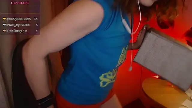 JohansonKatie online show from January 2025 12:59:01 AM