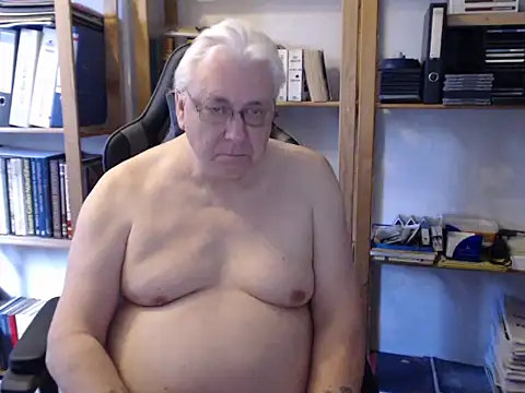 Snapshot of SchwanzhureXXL chatting on March 2026 09:09:02 AM SchwanzhureXXL online show from March 2026 09:09:02 AM