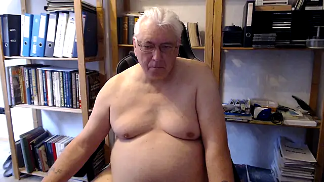 SchwanzhureXXL online show from June 2026 05:53:02 AM