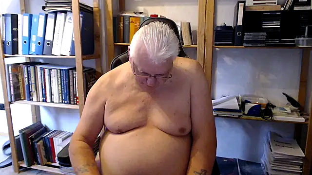 SchwanzhureXXL online show from July 2026 05:46:01 AM