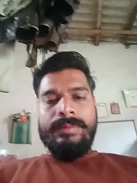 Snapshot of veaman9939 chatting on July 2026 04:37:01 AM veaman9939 online show from July 2026 04:37:01 AM