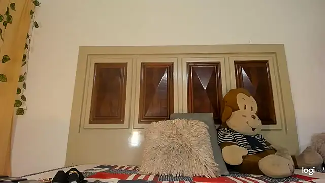 JessicaSloan online show from October 2025 01:43:02 PM