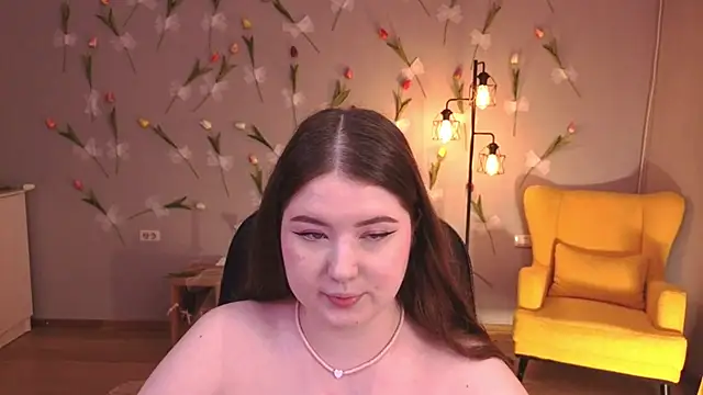 Snapshot of NicoleFoxery chatting on June 2026 06:24:02 PM NicoleFoxery online show from June 2026 06:24:02 PM