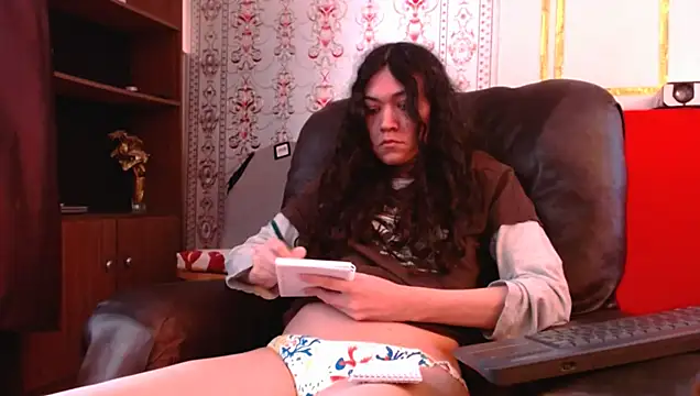 Snapshot of ShanyFerrati chatting on December 2024 10:20:02 PM ShanyFerrati online show from December 2024 10:20:02 PM