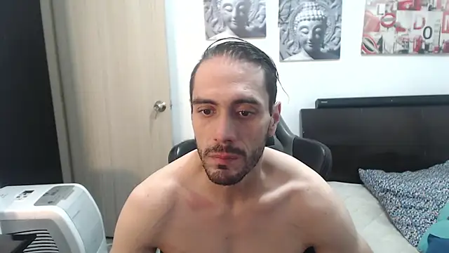 Snapshot of samuelgarcia_ chatting on December 2024 06:54:01 AM samuelgarcia online show from December 2024 06:54:01 AM