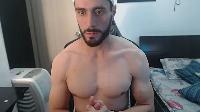 Snapshot of samuelgarcia_ chatting on March 2025 11:19:01 AM samuelgarcia online show from March 2025 11:19:01 AM