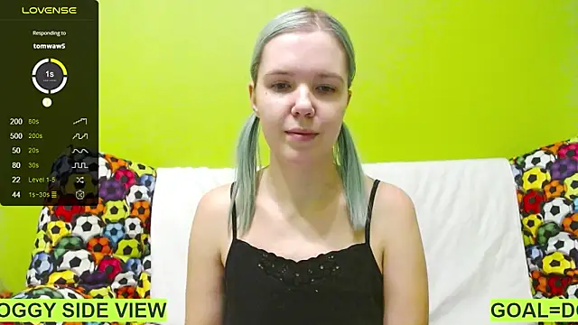 Snapshot of Ultra_Meow chatting on February 2025 06:49:02 PM Ultra Meow online show from February 2025 06:49:02 PM