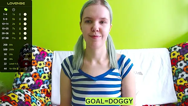 Snapshot of Ultra_Meow chatting on February 2025 07:04:02 AM Ultra Meow online show from February 2025 07:04:02 AM