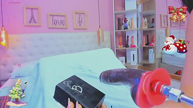 leylla  online show from December 2025 08:26:02 PM