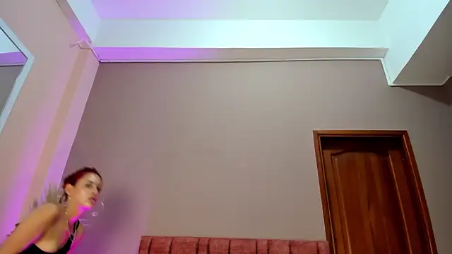 JupiteFox online show from March 2026 12:31:02 PM