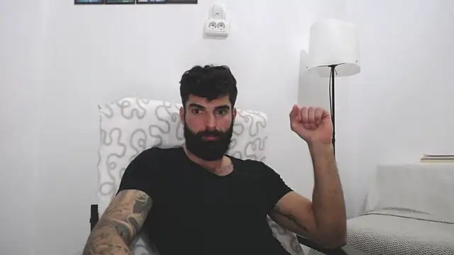 Verycutex online show from March 2025 03:20:02 PM